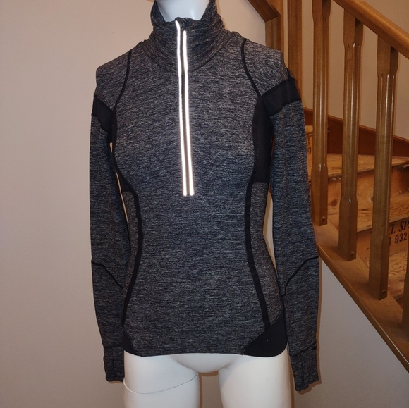 LULULEMON half zip running jacket - Picture 2 of 8